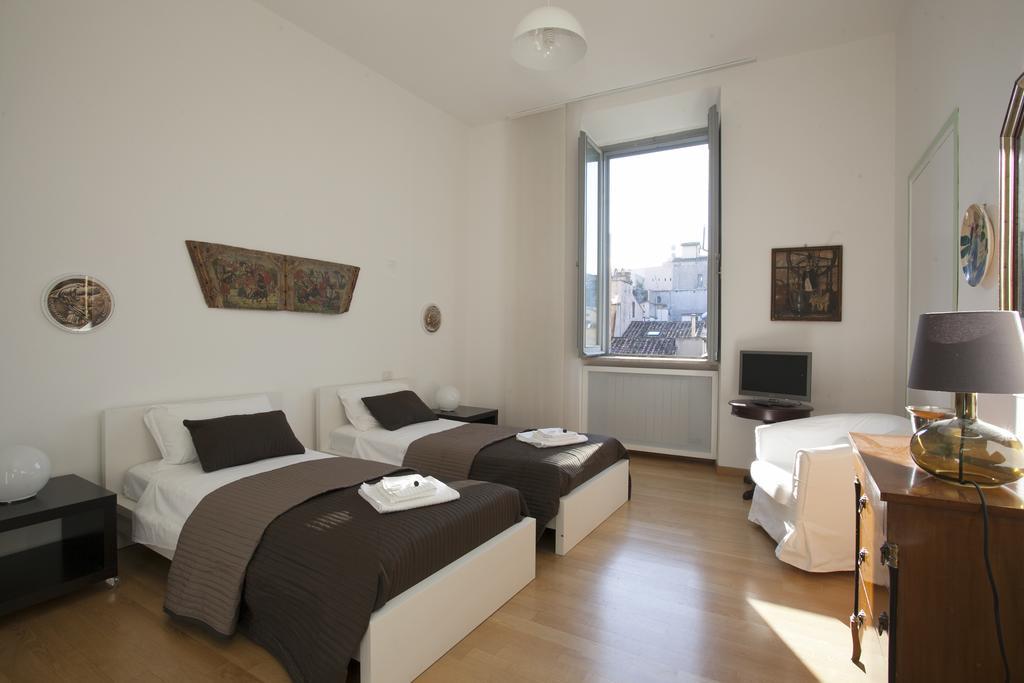 Appartamento House Paganica Roma