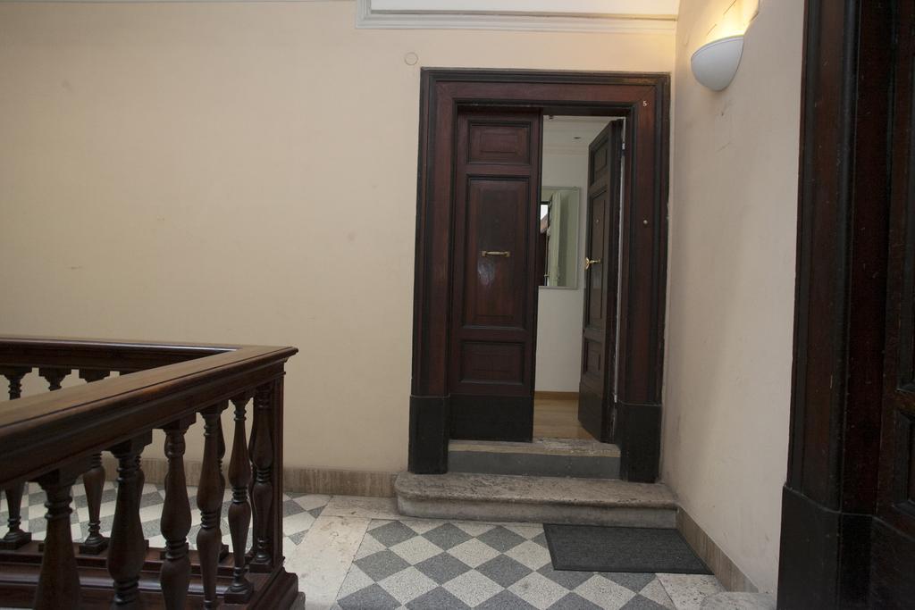 House Paganica Appartamento Roma