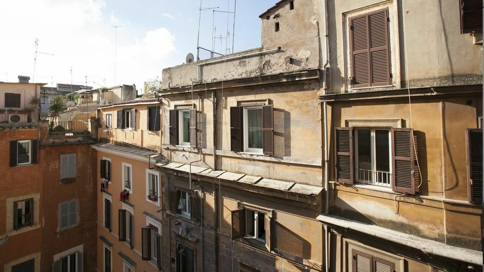 House Paganica Appartamento Roma